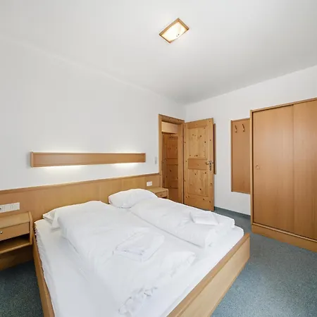 Appartamento In With Mountain View