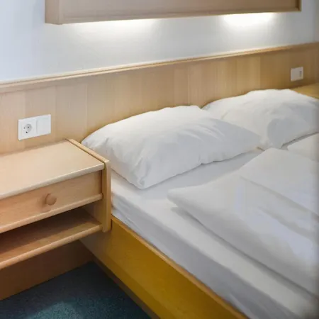 In With Mountain View Миттерзилль