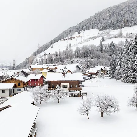 Appartement In With Mountain View *