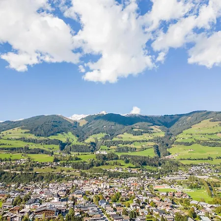 In With Mountain View Апартаменты